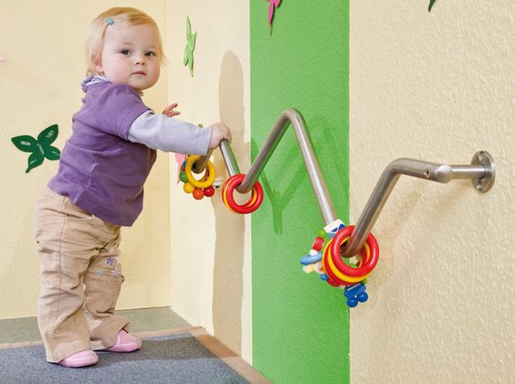 toys to help baby learn to pull up